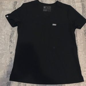 Catarina one pocket black figs scrub top